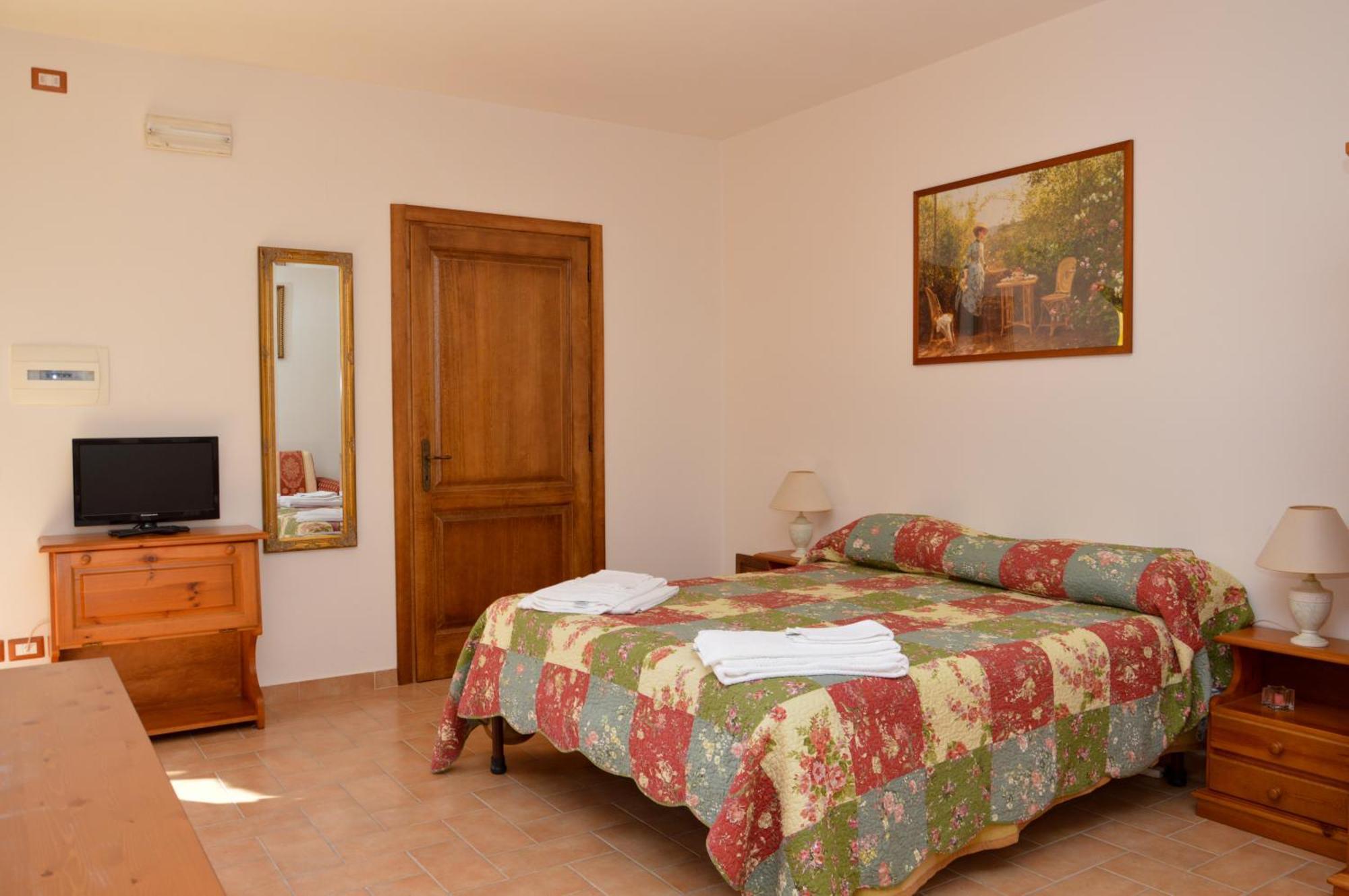 Agriturismo "La Fraschetta" Bolsena Exterior foto
