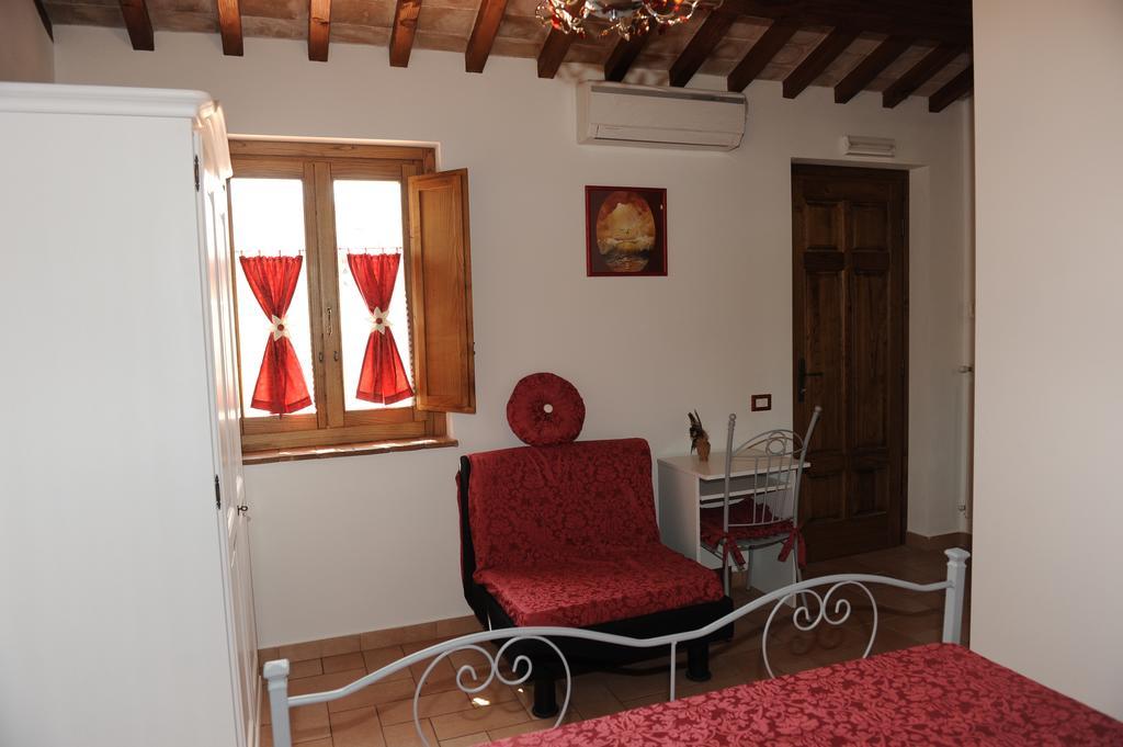 Agriturismo "La Fraschetta" Bolsena Exterior foto